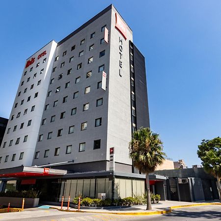 Ibis Tijuana Hotel Exterior photo
